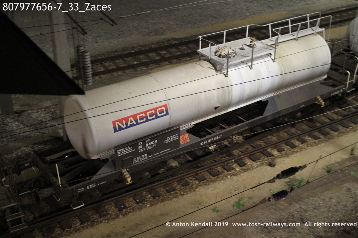 807977656-7_33_Zaces.JPG